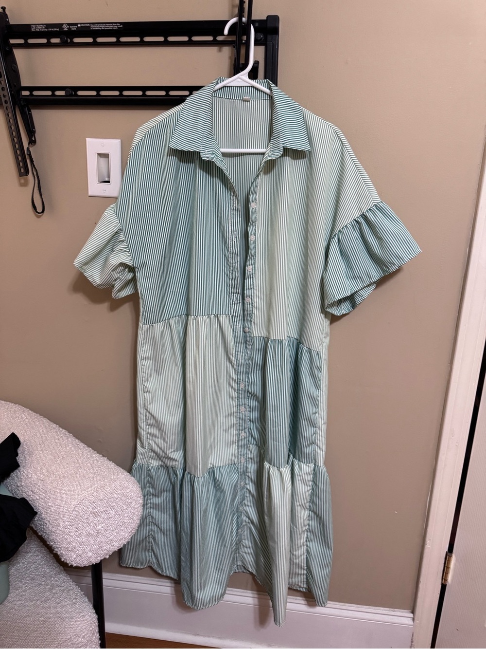 Casual Green Striped Tiered Dress